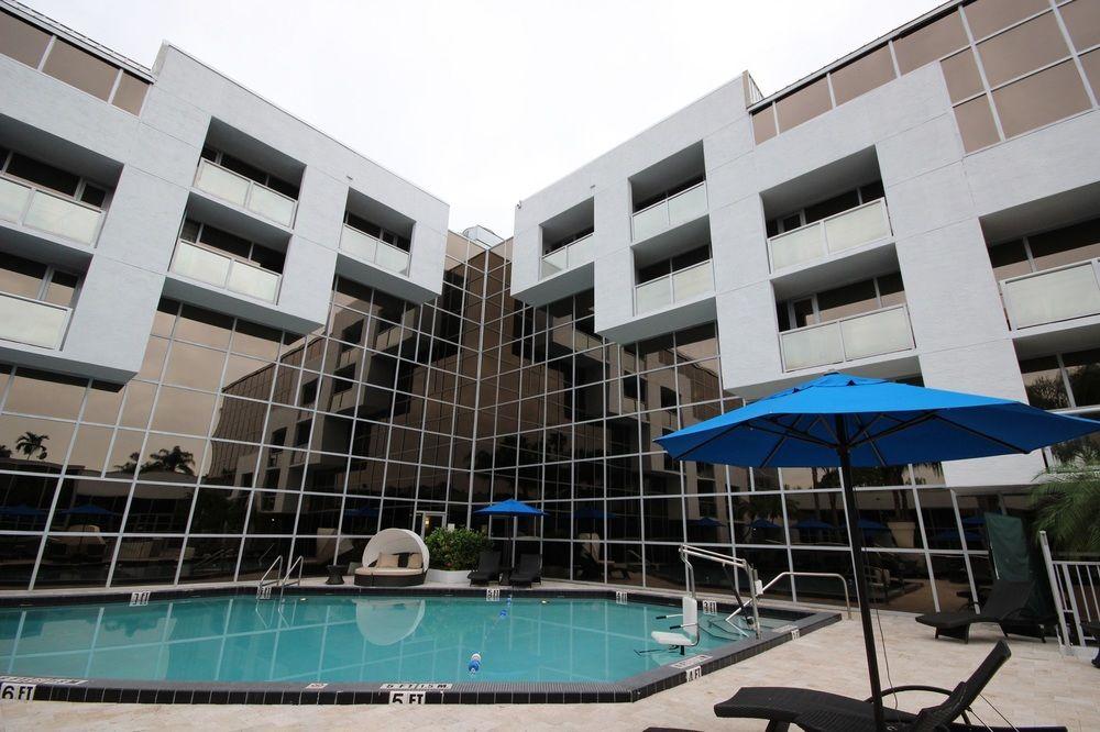 Sawgrass Grand Hotel And Suites Sports Complex Sunrise Buitenkant foto