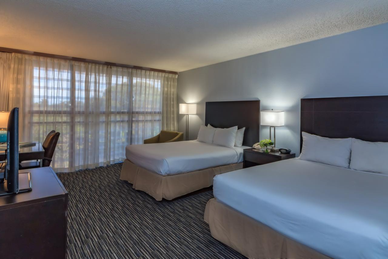 Sawgrass Grand Hotel And Suites Sports Complex Sunrise Buitenkant foto