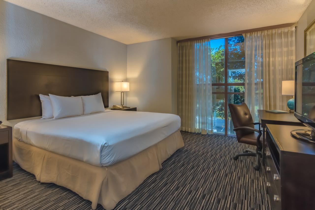 Sawgrass Grand Hotel And Suites Sports Complex Sunrise Buitenkant foto